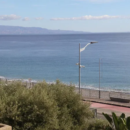 Holiday home Casa Fleres