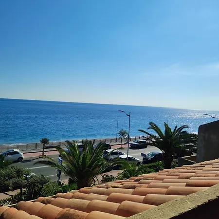 Casa Fleres * Santa Teresa Di Riva